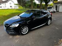 VOLVO V40 CROSS COUNTRY